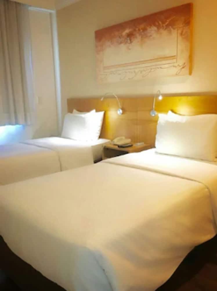 Marsala Apart Hotel Моги дас Крузес Екстериор снимка