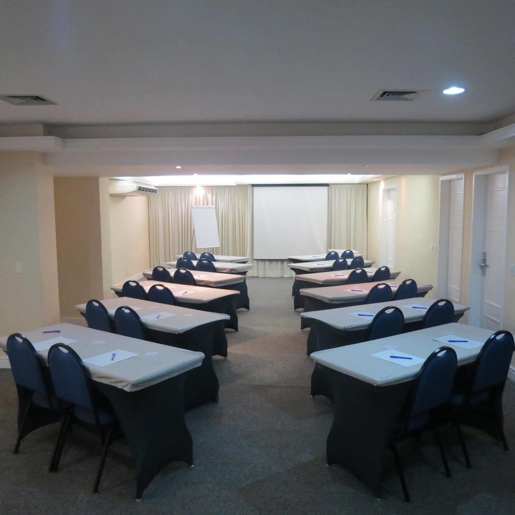 Marsala Apart Hotel Моги дас Крузес Екстериор снимка